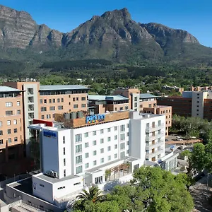 Park By Radisson Newlands Hotel
